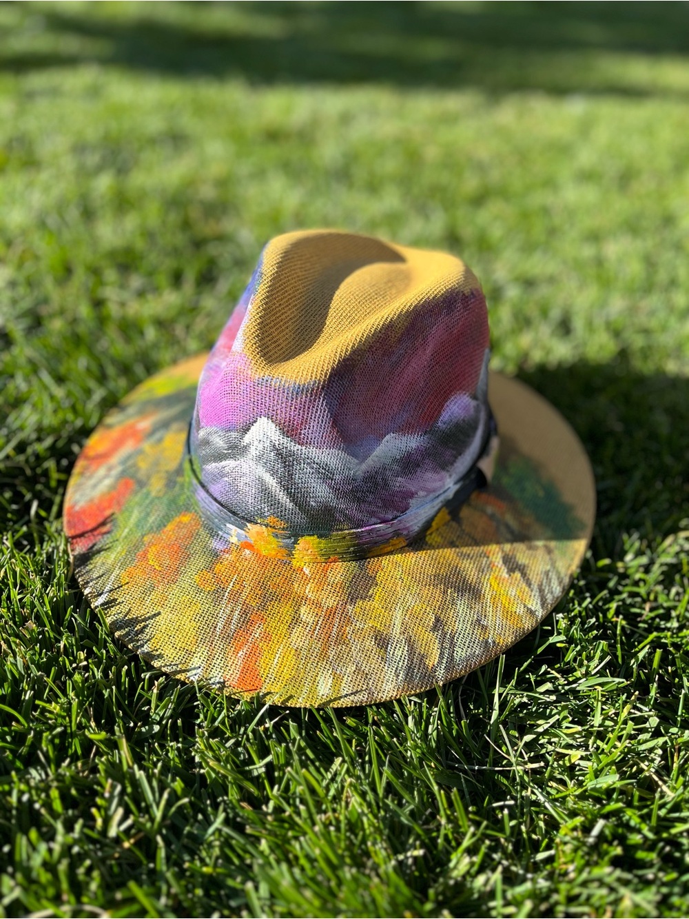 Hand-Painted Colorado Mountains and Aspens Hat 🍂🏔️